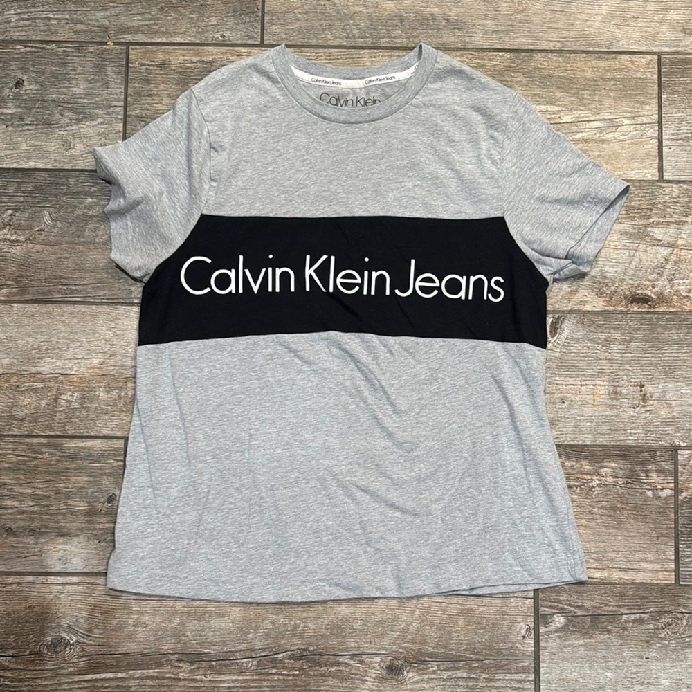 Calvin Klein Jeans Heather Gray and Black Tee